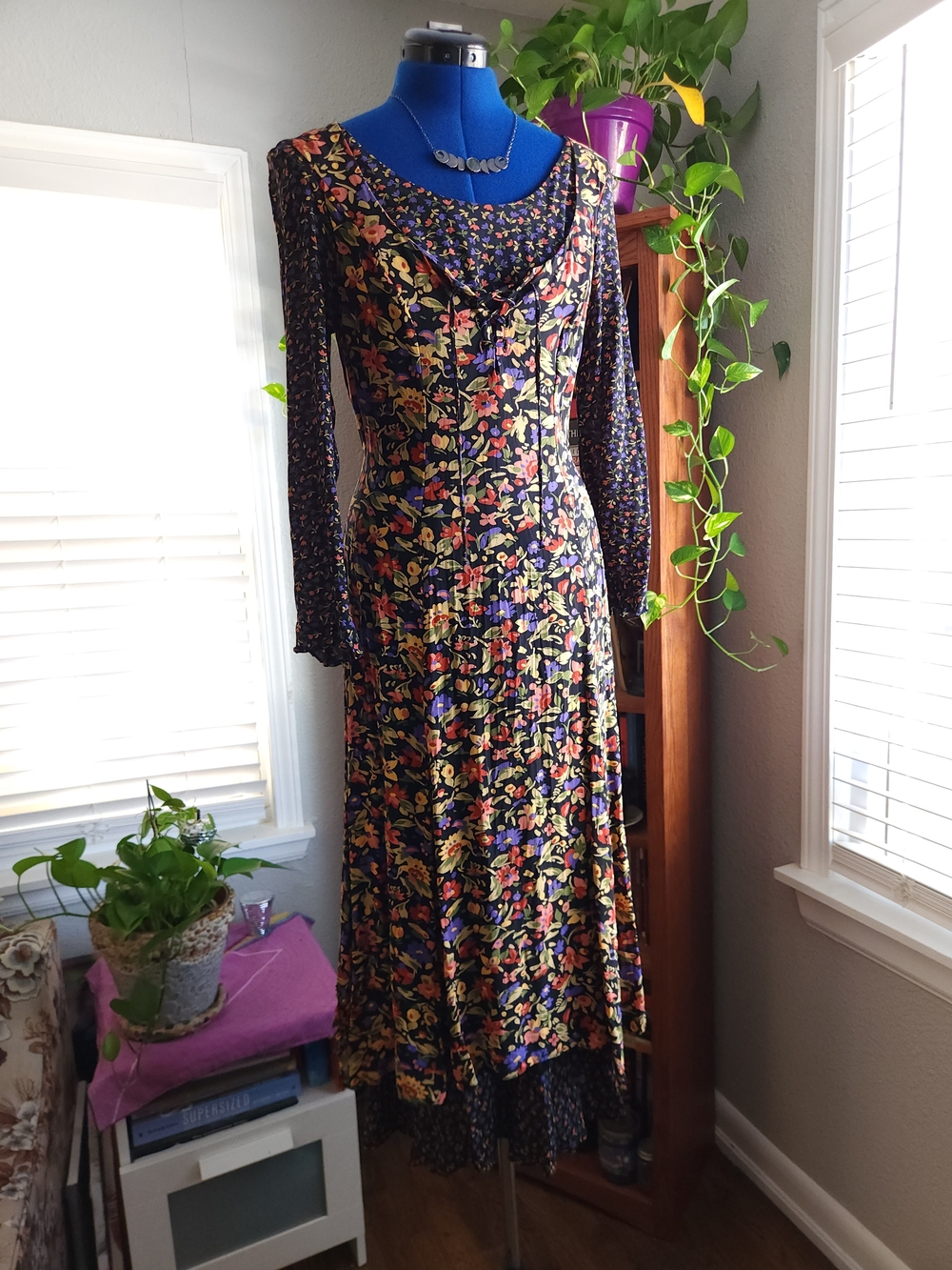 Eileen West Vintage 90s Floral Maxi Dress Cottagecore Lace Up Layered Boho